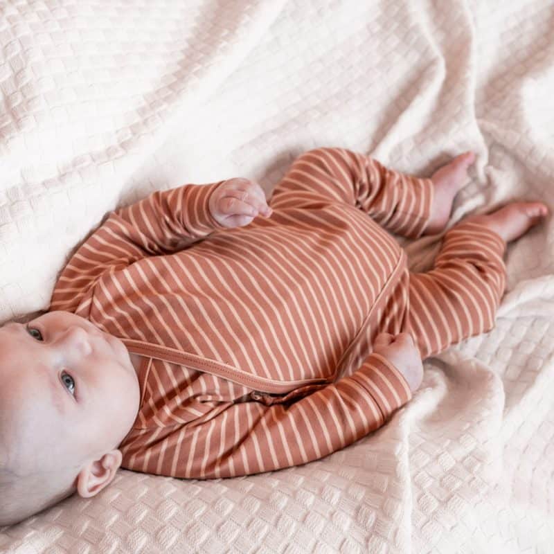 Overslag Boxpakje Streepjes Karamel Handgemaakt Biologisch Katoen Newborn