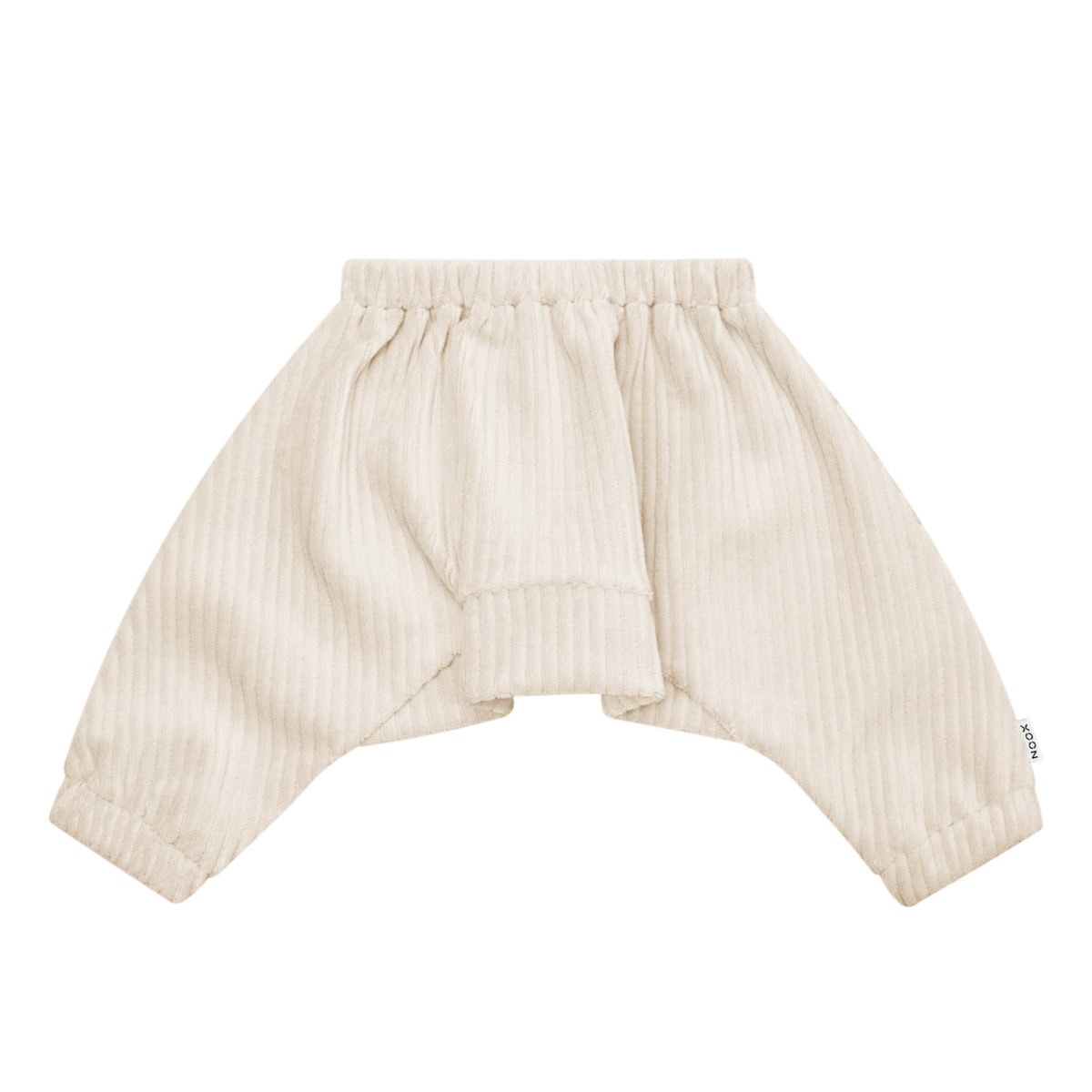 Broekje speciaal voor kinderen met een Pavlik bandage spreidbroek in de kleur beige